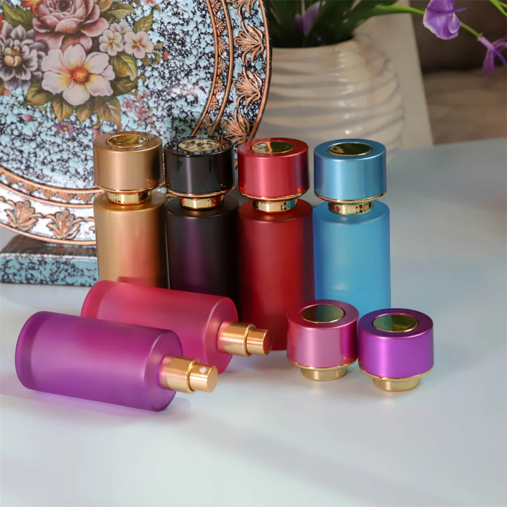 50ML Perfume Bottle Portable Cosmetics Container High-end Cylindrical Colored Glass Dispensing Empty Spray Bottles Travel Tool Fatu Pondo Foundation