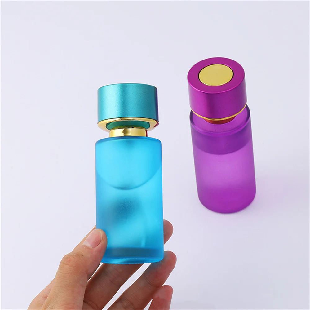 50ML Perfume Bottle Portable Cosmetics Container High-end Cylindrical Colored Glass Dispensing Empty Spray Bottles Travel Tool Fatu Pondo Foundation